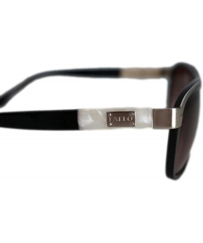 SG304. SUNGLASSES Black $11.75 Round