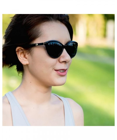 Women's Polarized Sunglasses Cat Eye Simple Sunglasses UV400 Protective Glasses A $15.47 Sport